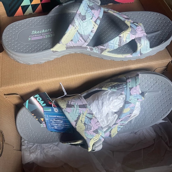 Sketchers foamies reggae artsy - Picture 1 of 4